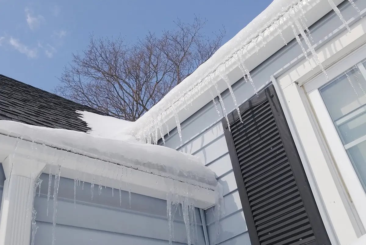ice dam on roof